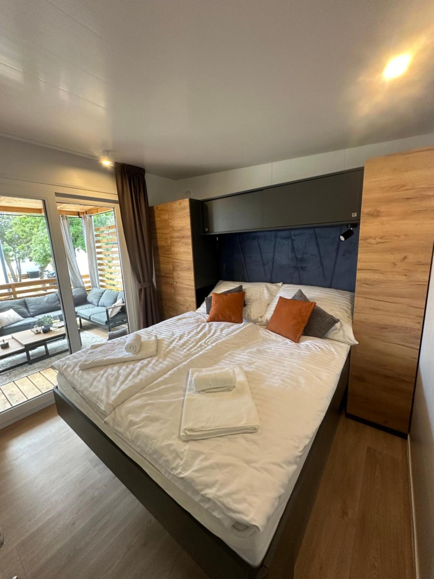 Mobile Home - Sea La Vie Biograd Na Moru Exterior photo